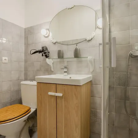 Superb With Terrace And Garden Appartamento Cagnes-sur-Mer